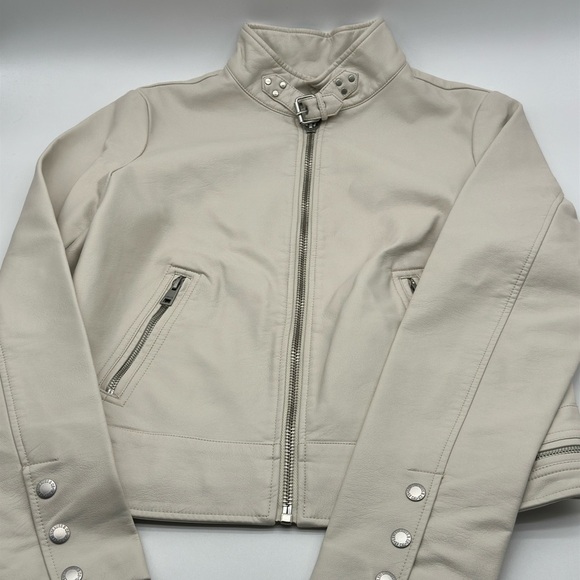 Women's Faux Leather Racer Jacket Levi's medium NWT - Picture 1 of 12